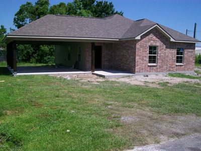 475 Broussard St, Breaux Bridge, LA, 70517