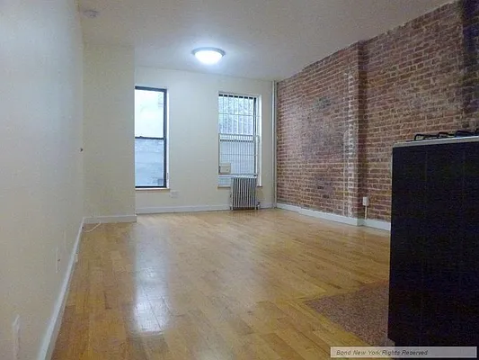 Rented by Bond New York | media 1