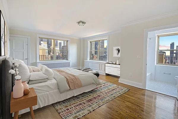 Rented by Stonehenge NYC LLC | media 11