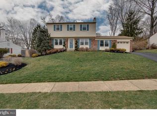 77 Kara Ln, Feasterville Trevose, PA 19053