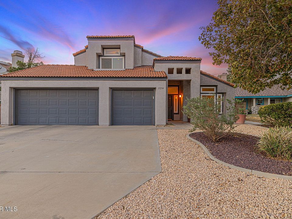 1st image of 37254 Carousel Cir