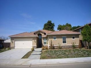 2043 Buckingham Ave, Clovis, CA