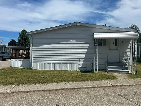 310 Birch Trail Dr, Port Sanilac, MI 48469