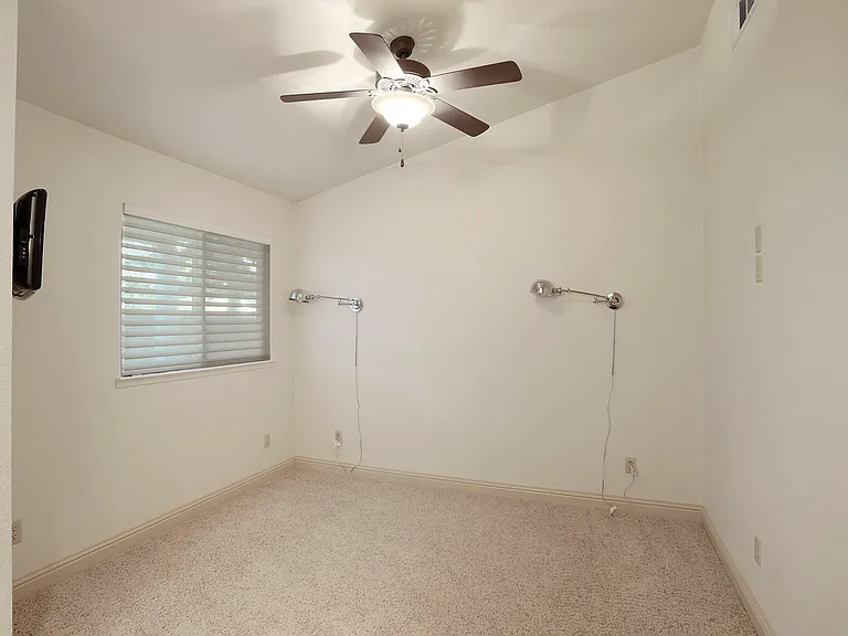 11006 Wild Oak Dr — Photo 11