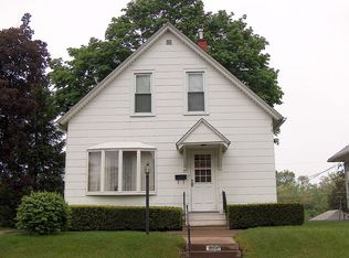 1703 W 16th St, Davenport, IA