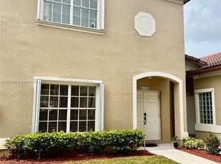 16206 Emerald Cove Rd, Weston, FL 33331
