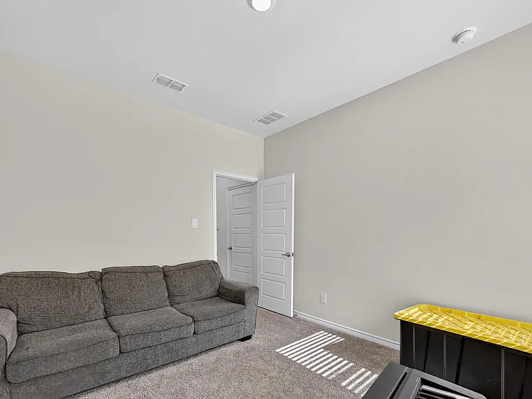 10121 High Grade Dr — Photo 22