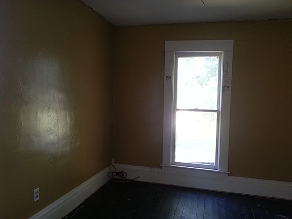 Upstairs Bedroom #1