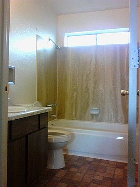 3rd image of 2857 N Flanwill Blvd