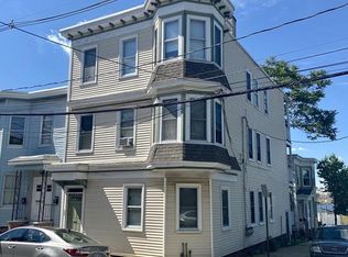 206 Falcon St UNIT 3, Boston, MA 02128