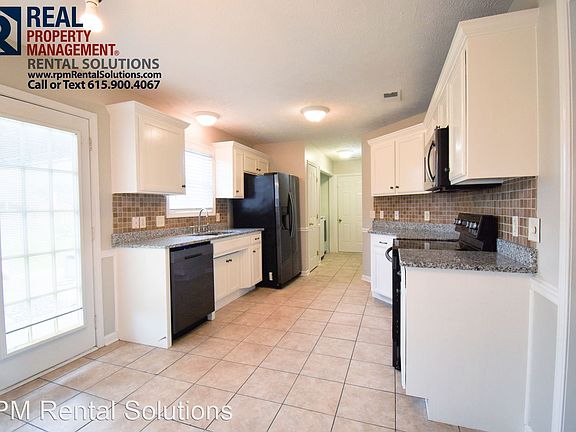 5th image of 8202 Spinner Ln