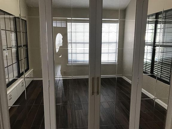 3rd image of 2630 Kimberly Dr