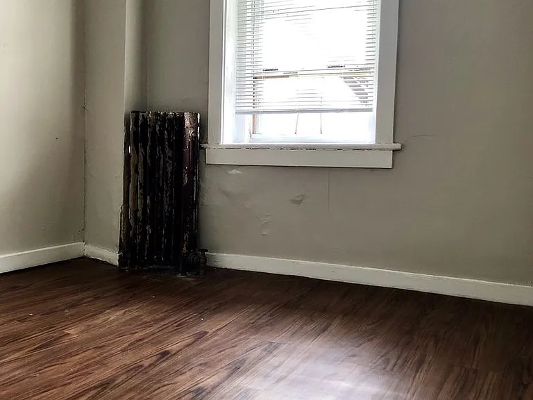 430 Atwood St — Photo 10