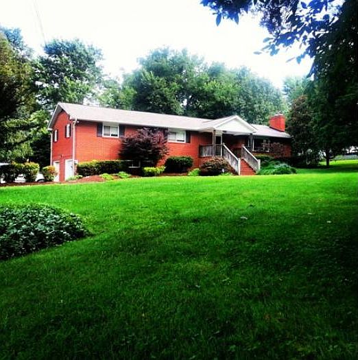 1st image of 509 W Beaver Creek Dr