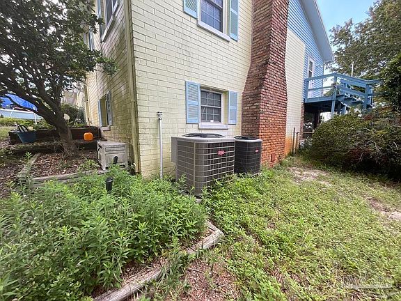 2nd image of 11005 Manatee Dr