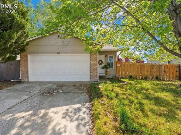580 Upton Dr, Colorado Springs, CO 80911