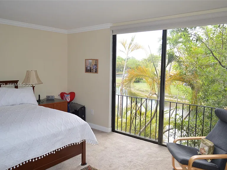 3932 Estepona Ave #7D5 — Photo 16