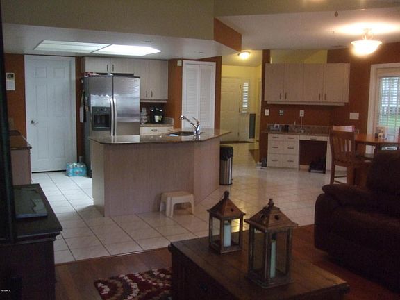 4th image of 1210 Golden Pond Ln
