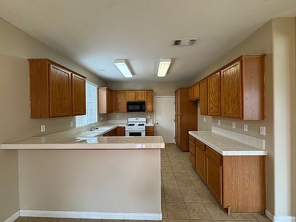 5th image of 6417 Brewer Creek Dr