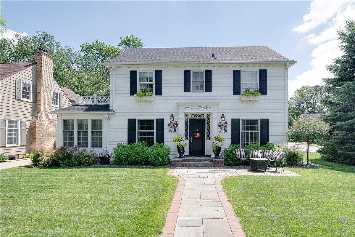 5337 Wooddale Ave — Edina Country Club