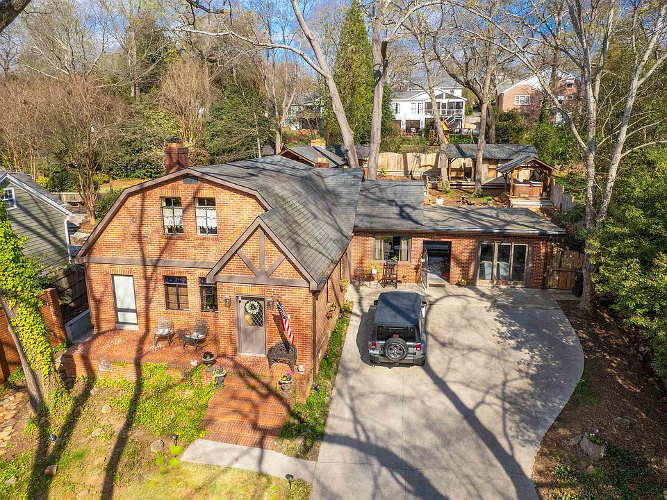 1st image of 21 Rock Creek Dr