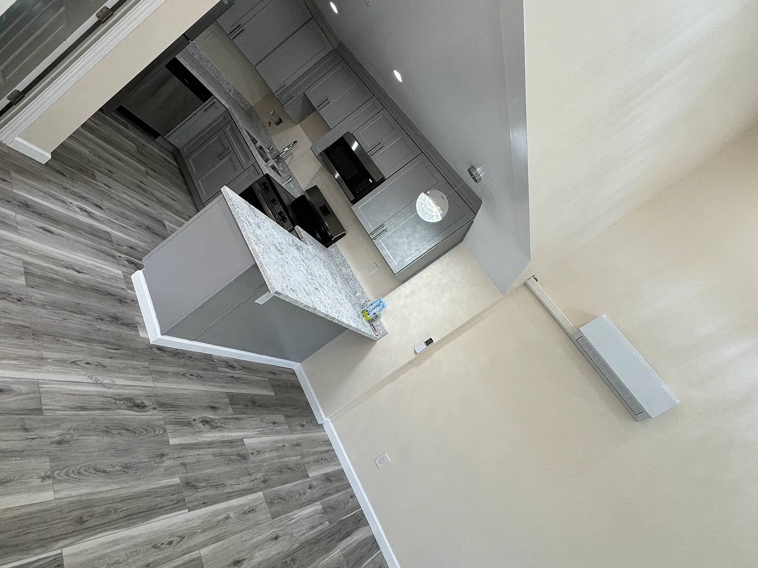 3 bed, $3,999 — Photo 3