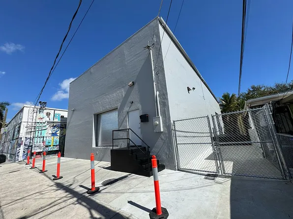 819 SW 10th Ave, Miami, FL 33130