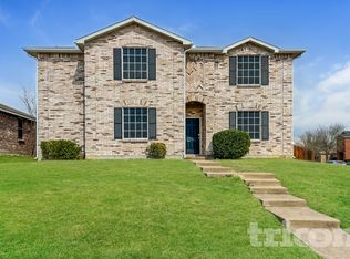 2904 Crimson Clover Dr, Lancaster, TX 75134