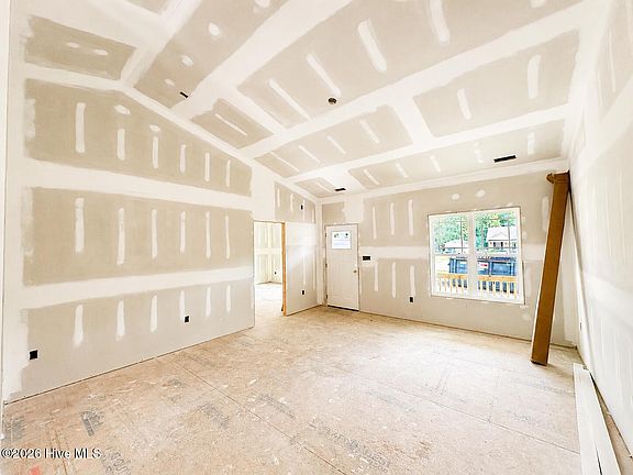 4th image of 368 Bald Eagle Lane