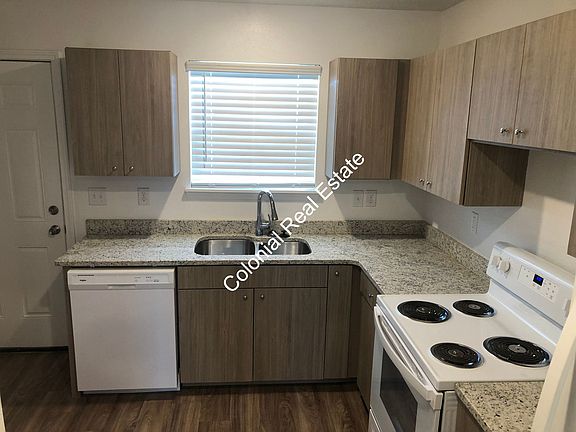 4th image of 309 Alamo #B