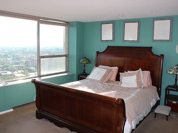 2nd image of 5201 S Cornell Ave #27th