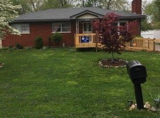 10412 S Dodge Ln, Louisville, KY 40272