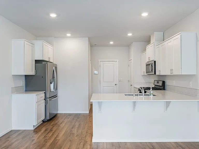11604 NE 16th St — Photo 7