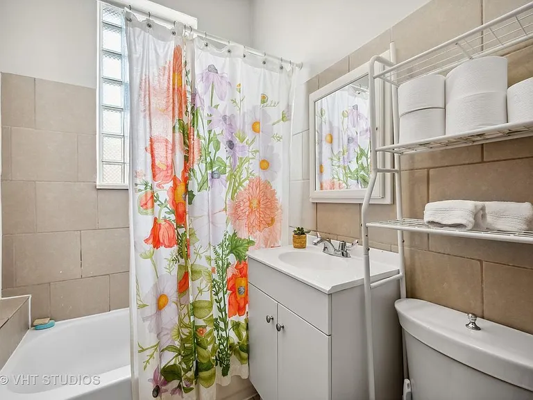 843 N Hoyne Ave #3R — Photo 10