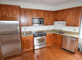 11 Summit Ave #1A, Brookline, MA 02446