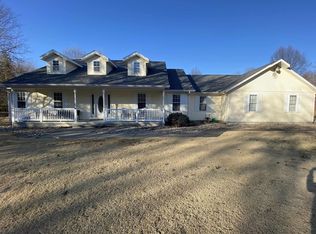 11894 Foxcroft Dr, West Frankfort, IL 62896