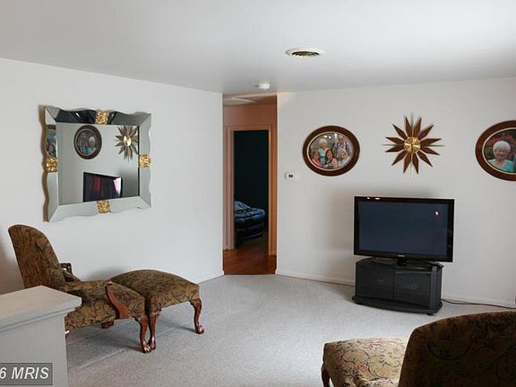 5th image of 1411 Sherman Ave