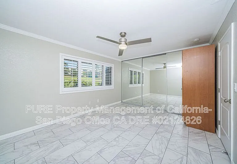 7525 Jerez Ct #H — Photo 17