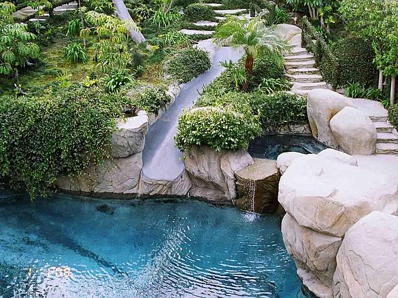 Pool next to guesthouse