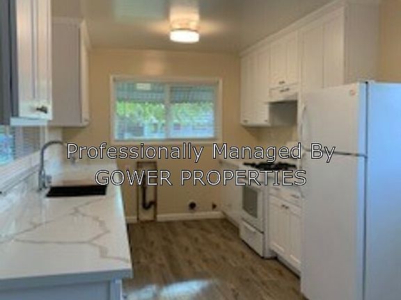 2nd image of 1117 Delynn Way