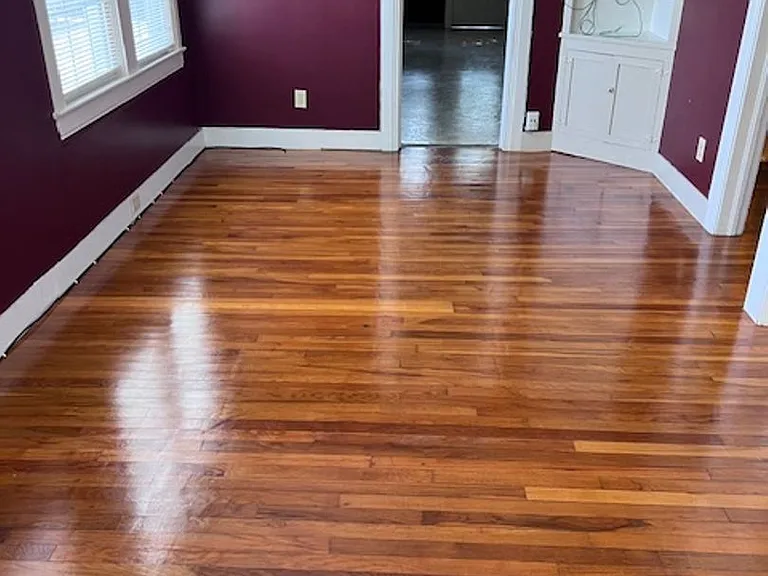 5013 Magnolia St — Photo 2