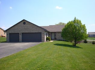 2883 N 4360th Rd, Sheridan, IL 60551