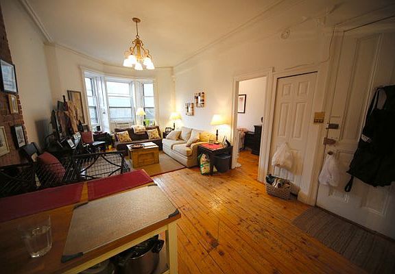 3rd image of 497 12th St APT 4L