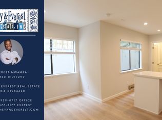 301 Jayne Ave #2, Oakland, CA 94610