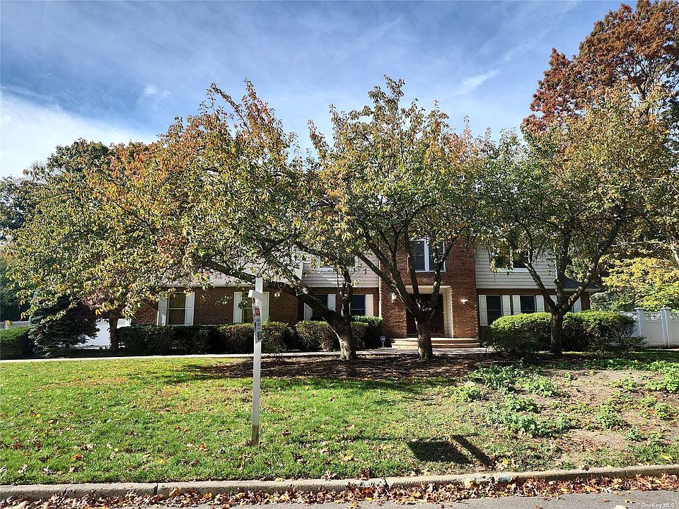 1st image of 8 Sunwood Dr