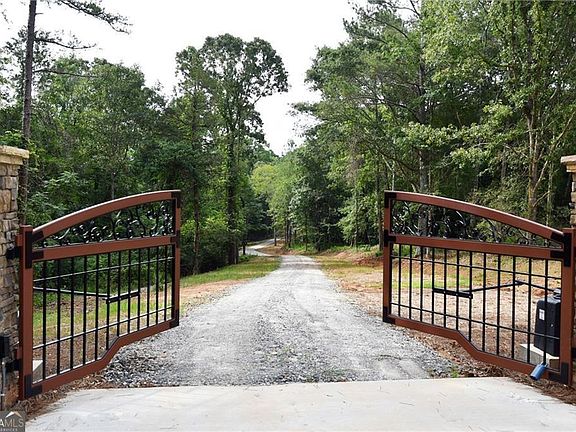 3rd image of 406 Mulberry Rd