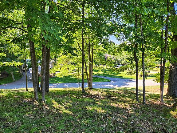 3rd image of 9415 Saint Ives Dr