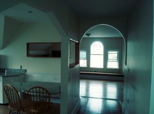 47 Walk Hill St Floor 3, Jamaica Plain, MA 02130