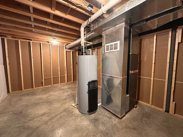 16303 Rockcrest View Ln — Photo 27