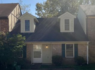 111 Amberwood Dr, Clinton, MS 39056